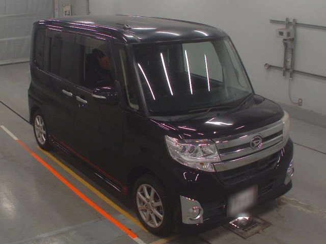 DAIHATSU TANTO 2014