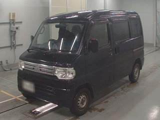 MITSUBISHI MINICAB VAN 2013