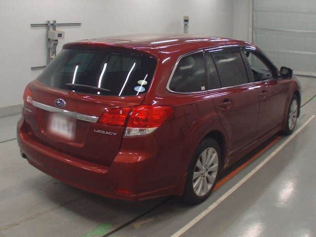 SUBARU LEGACY 2011