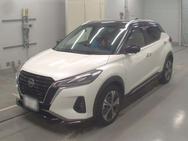 NISSAN KIX 2022