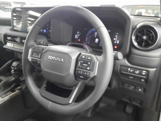 TOYOTA LAND CRUISER 2024