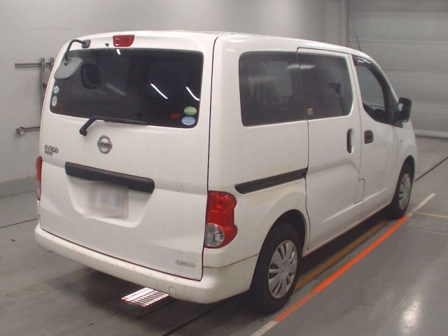 NISSAN NV200 2015