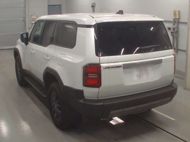 TOYOTA LAND CRUISER 2025