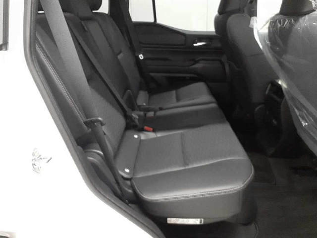 TOYOTA LAND CRUISER 2025