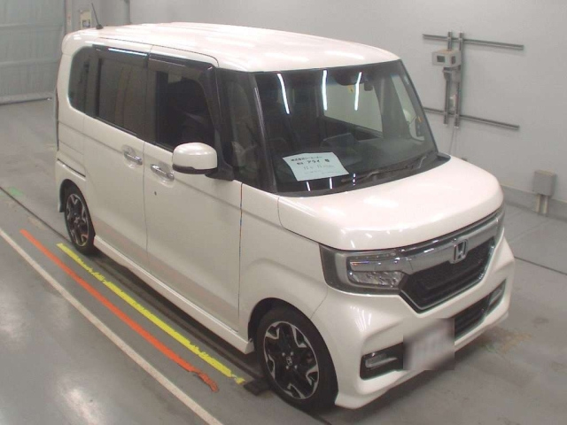 HONDA N BOX 2017