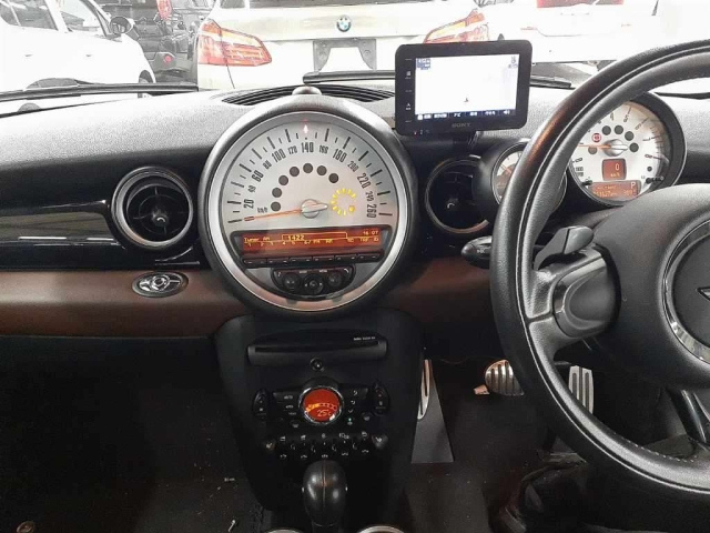 BMW MINI 2010