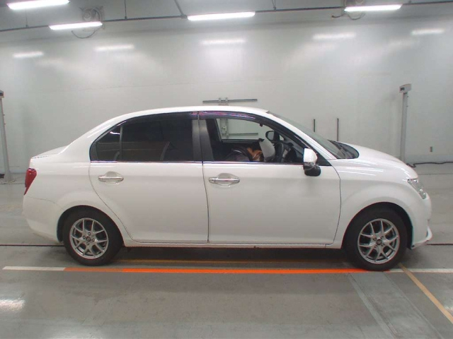 TOYOTA COROLLA AXIO 2014