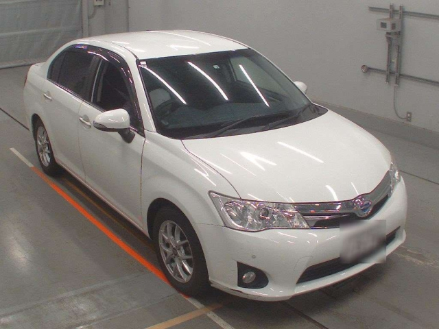 TOYOTA COROLLA AXIO 2014