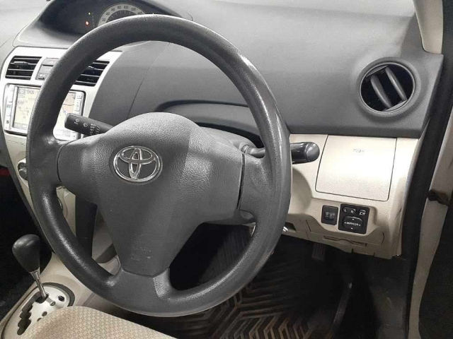 TOYOTA BELTA 2008