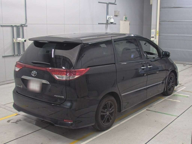 TOYOTA ESTIMA 2011