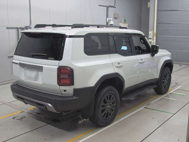 TOYOTA LAND CRUISER 2024