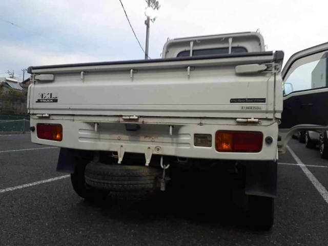 TOYOTA PIXIS TRUCK 2012