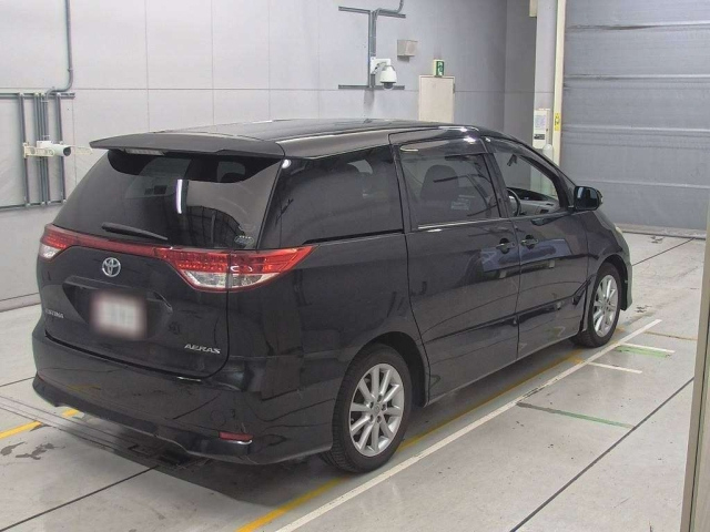 TOYOTA ESTIMA 2009