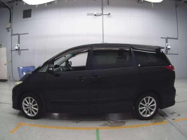 TOYOTA ESTIMA 2009