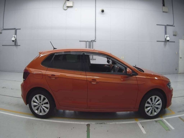 VOLKSWAGEN POLO 2019