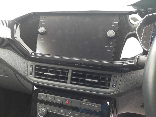 VOLKSWAGEN T-CROSS 2021