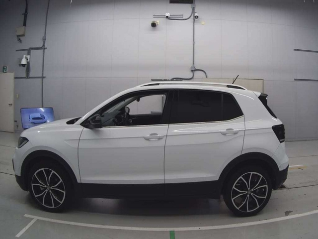 VOLKSWAGEN T-CROSS 2021