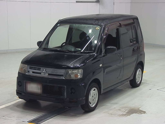 MITSUBISHI TOPPO 2010