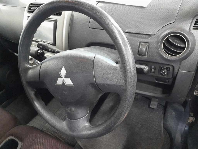 MITSUBISHI TOPPO 2010