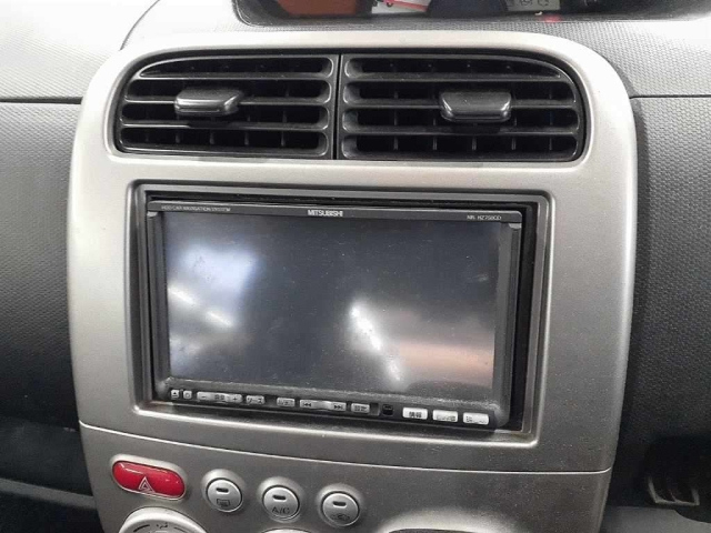 MITSUBISHI TOPPO 2010