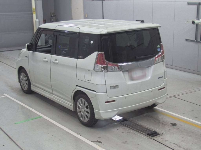 MITSUBISHI DELICA D2 2018