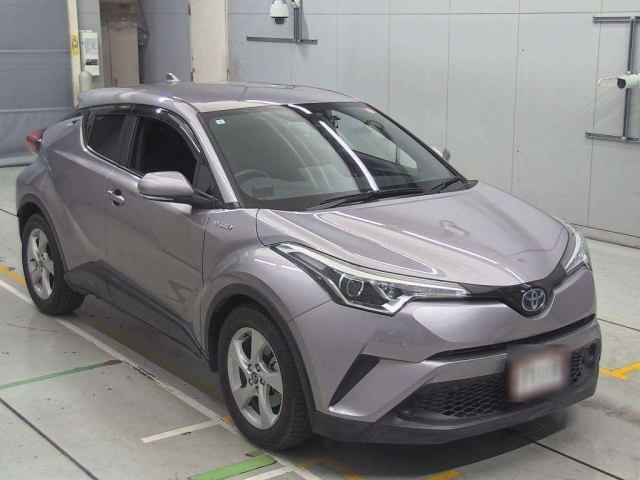 TOYOTA C-HR 2017