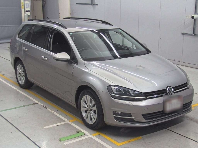 VOLKSWAGEN GOLF VARIANT 2016