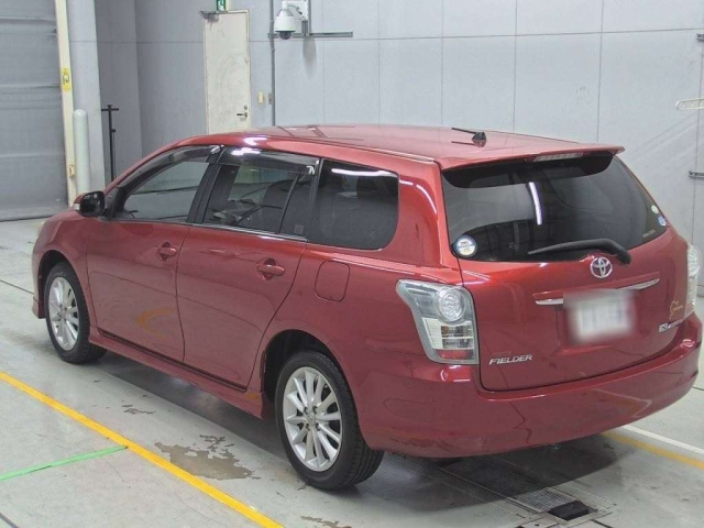 TOYOTA COROLLA FIELDER 2011