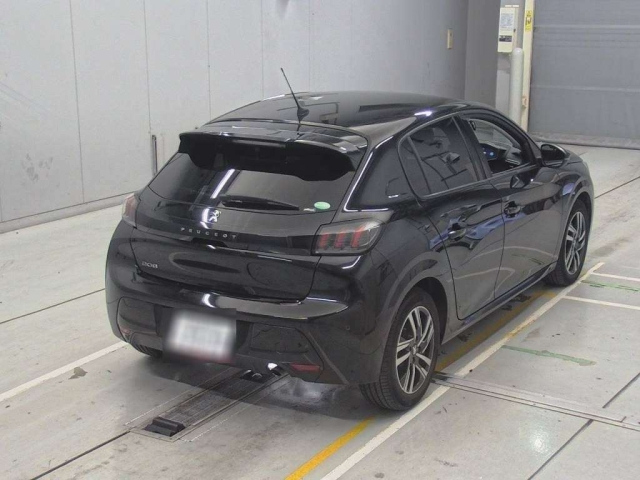 PEUGEOT 208 2020