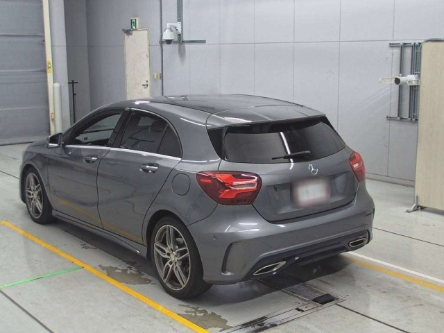 MERCEDES BENZ A CLASS 2016