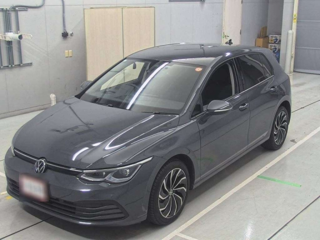VOLKSWAGEN GOLF 2024