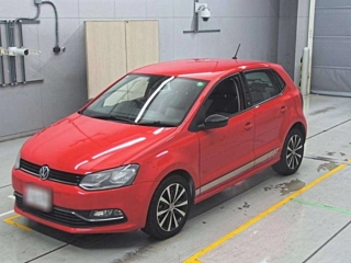 VOLKSWAGEN POLO 2016