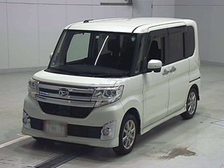 DAIHATSU TANTO 2015