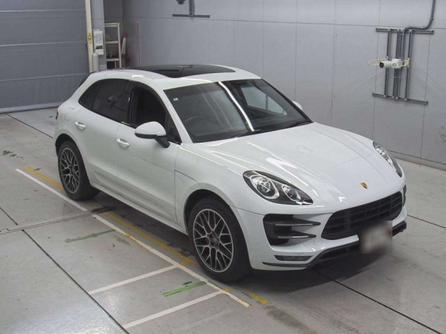 PORSCHE MACAN 2015