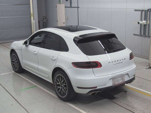 PORSCHE MACAN 2015