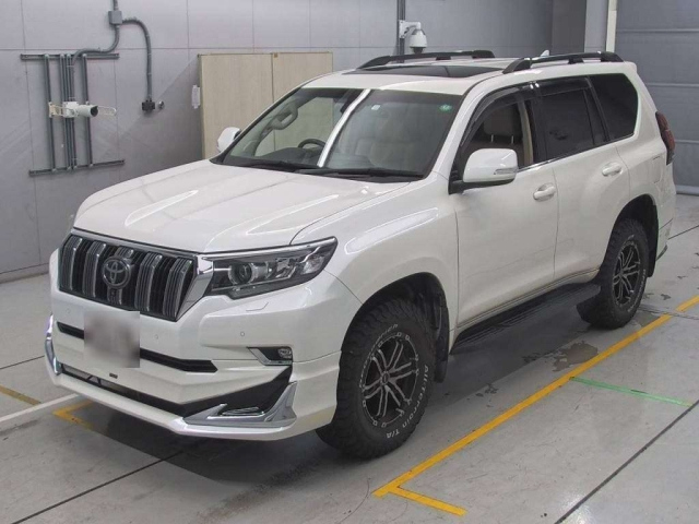 TOYOTA LAND CRUISER PRADO 2022