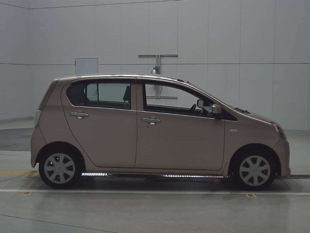 SUBARU PLEO PLUS 2013