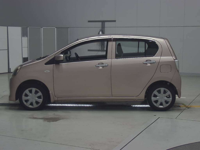 SUBARU PLEO PLUS 2013