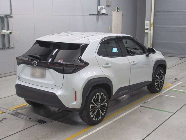 TOYOTA YARIS CROSS 2025