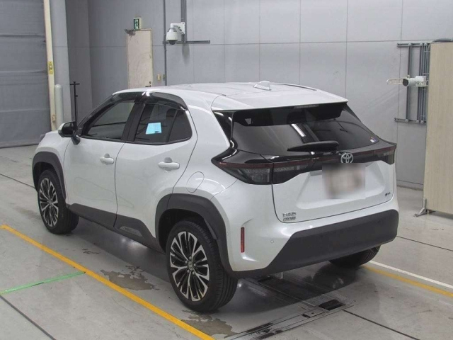 TOYOTA YARIS CROSS 2025