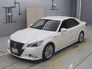 TOYOTA CROWN 2013