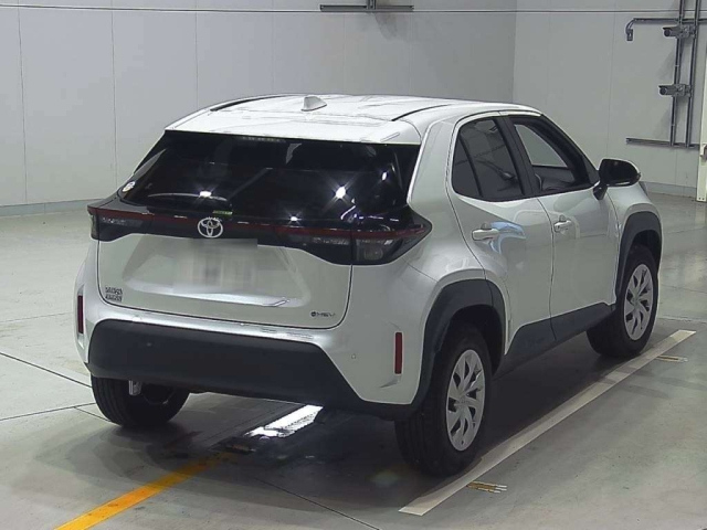 TOYOTA YARIS CROSS 2024