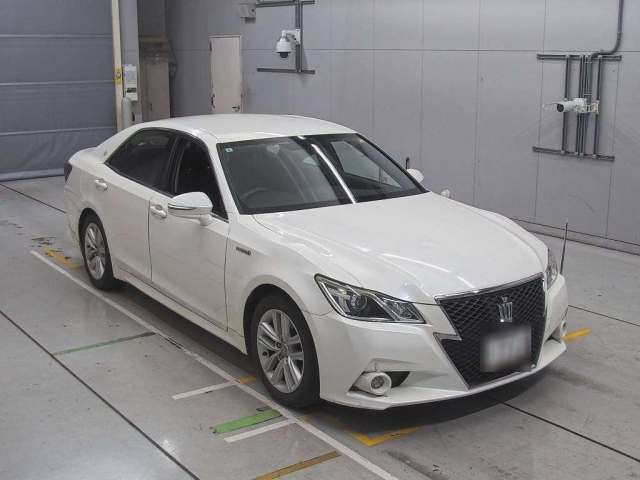 TOYOTA CROWN 2013