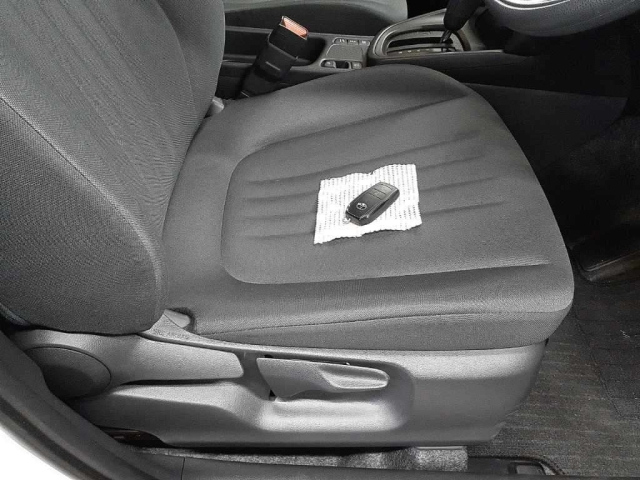 TOYOTA YARIS CROSS 2024