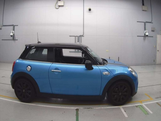BMW MINI 2016