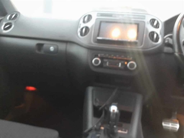 VOLKSWAGEN TIGUAN 2013