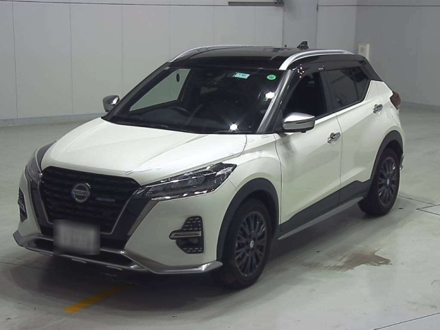 NISSAN KIX 2021