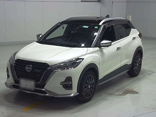 NISSAN KIX 2021
