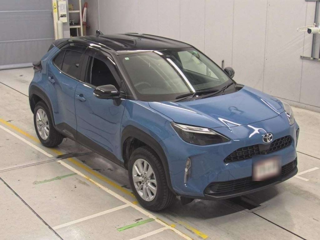 TOYOTA YARIS CROSS 2023