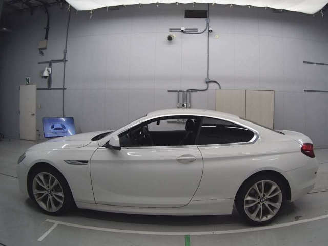 BMW 6 SERIES 2013